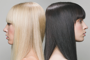  Πώς να απαλλαγείτε από τα κίτρινα μαλλιά μετά το φωτισμό