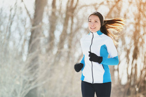  Cómo vestirse para correr en el invierno.