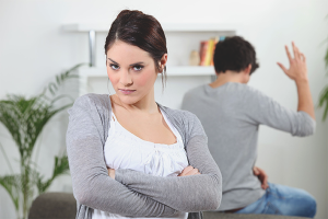  كيفية تحسين العلاقات مع زوجي على وشك الطلاق