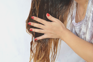  Jak używać łopianowego oleju do włosów