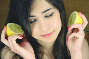  Cómo aclarar el cabello con limón en casa.