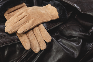  Как да почистите ръкавиците от велур