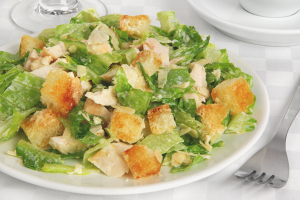  Cara memasak salad Caesar