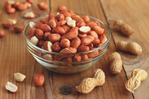  The benefits and harm of peanuts