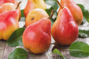  The benefits and harm of pear