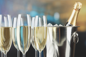  The benefits and harm of champagne