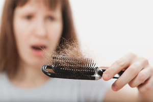  Haarausfall bei Frauen