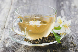  The benefits and harm of jasmine tea