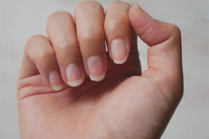  Nails on hands