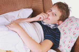  Bagaimana untuk menenangkan batuk dalam kanak-kanak