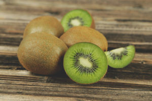  Kiwi menyusu