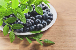  Sifat perubatan dan kontraindikasi daun blueberry