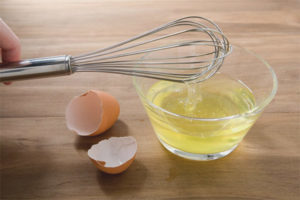  Manfaat dan kemudaratan putih telur
