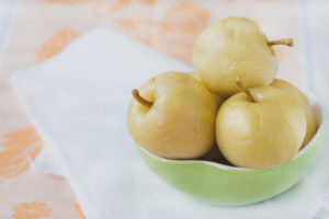  Fördelarna och skadorna på skalade äpplen