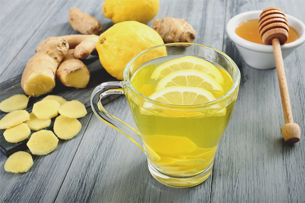  Halia dengan lemon untuk penurunan berat badan